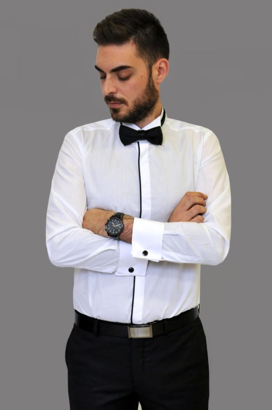 White wedding shirt with split collar, double cuff and hidden buttons