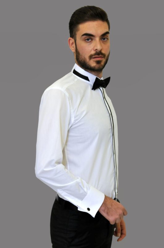 White wedding shirt with split collar, double cuff and double seam on the placket