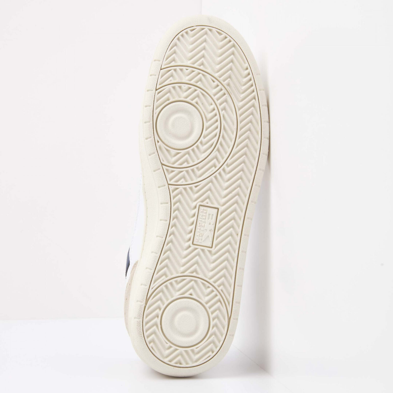 Άσπρα sneakers παπούτσια BRITISH KNIGHTS